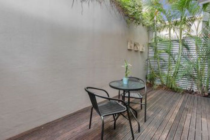 Terrace/Patio 2 of 17