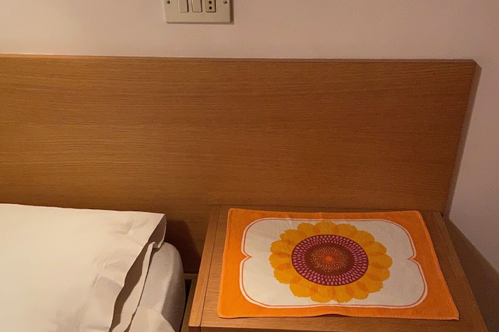 Room 18 of 44