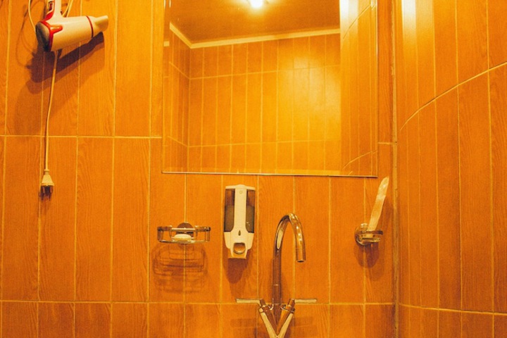 Room 19 of 33