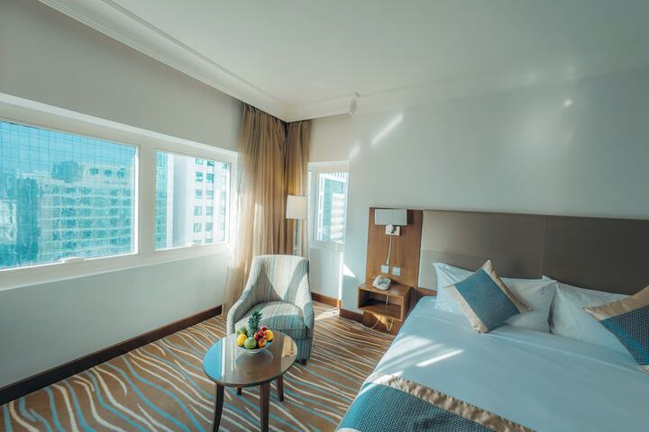 Room 42 of 70