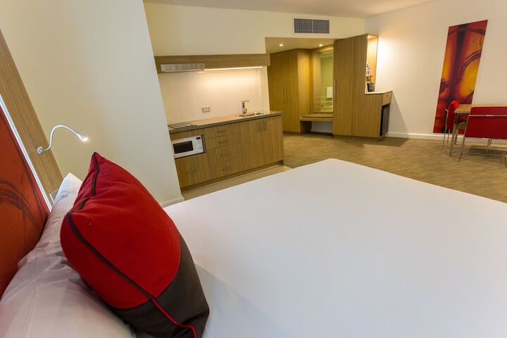 Room 8 of 50