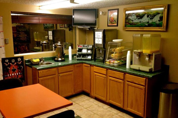 Photo 12