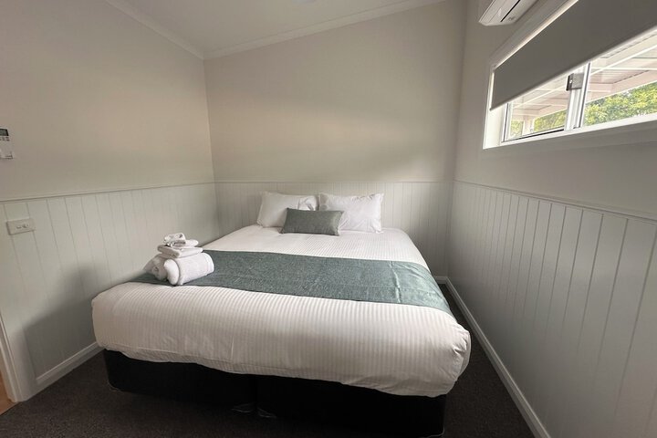 Room 25 of 93