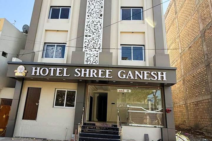 Hotel Shree Ganesh Dwarka