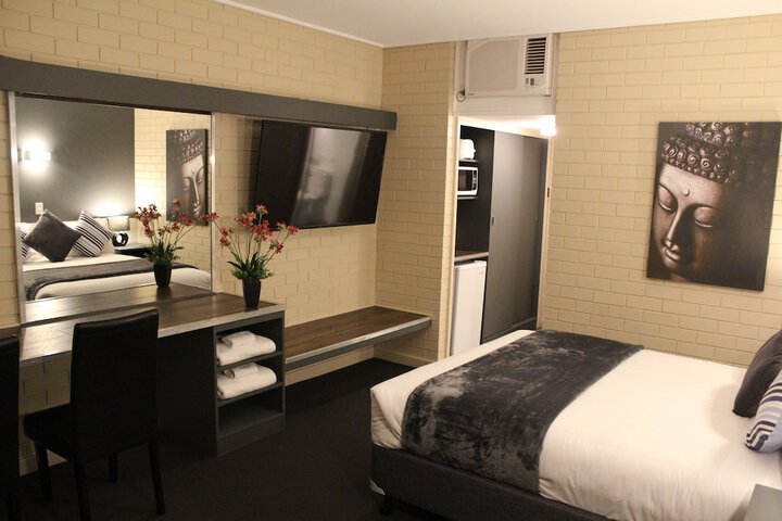 Room 10 of 45