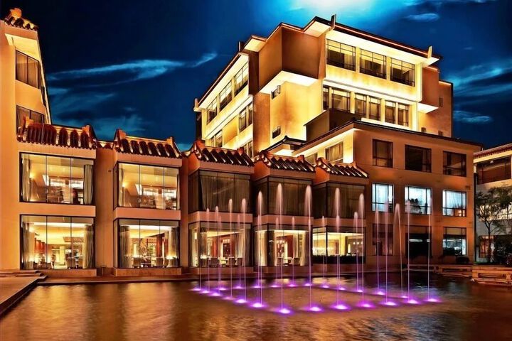 Photo of Ondine Oriental International Hotel