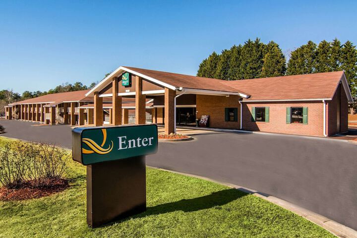Quality Inn