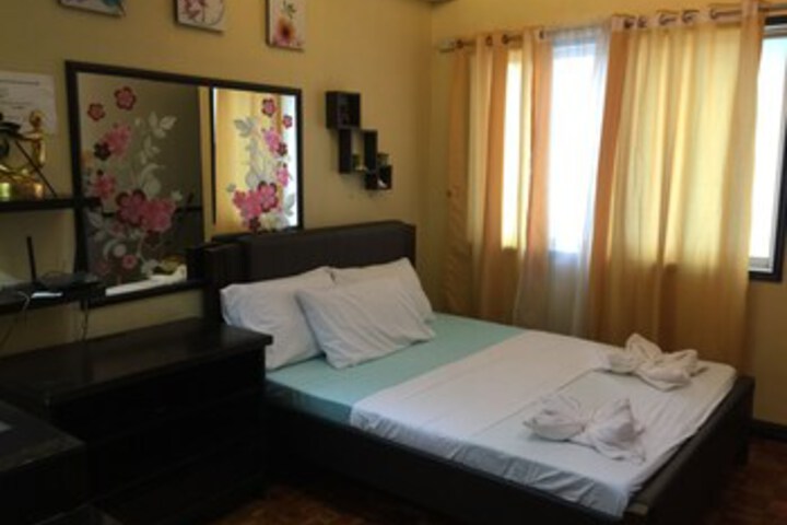 Room 76 of 103