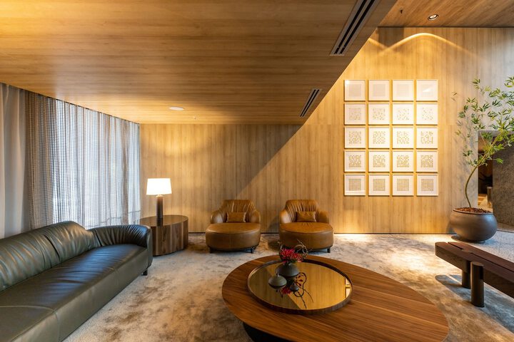 Guest Lobby