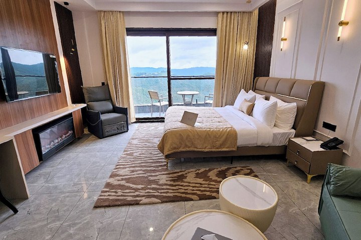 Room 19 of 55