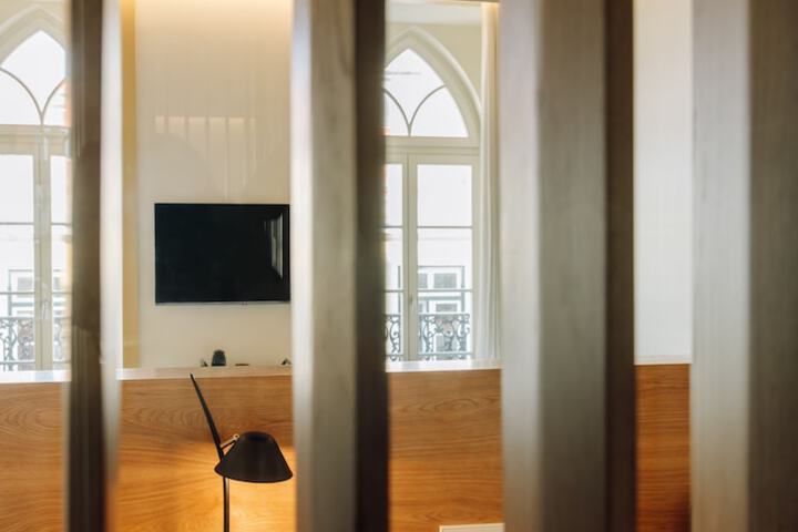 Room 15 of 94