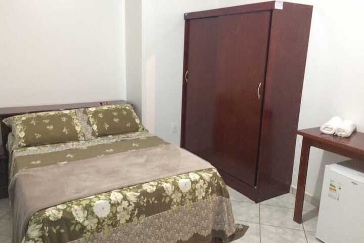 Room 5 of 14