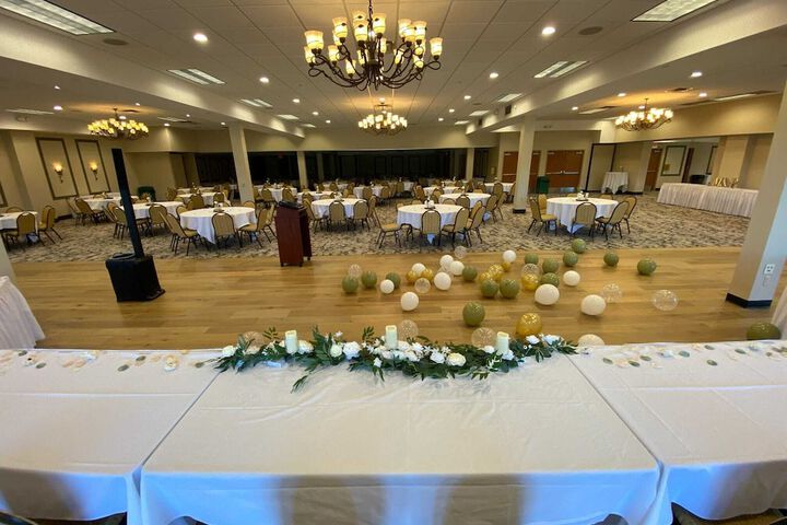 Banquet hall