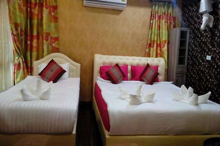 Room 5 of 26