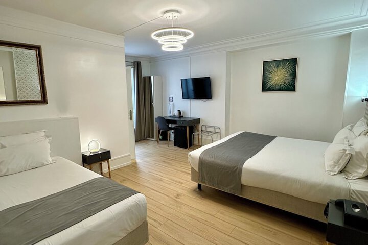Room 37 of 85