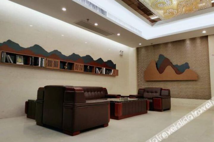 Hotel Interior 14 of 47