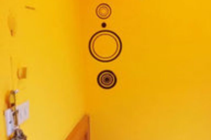 Room 83 of 107