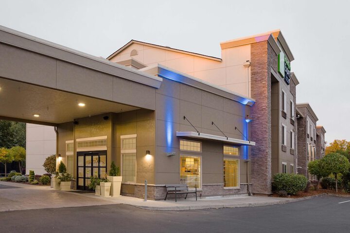 Front of property - evening/night
