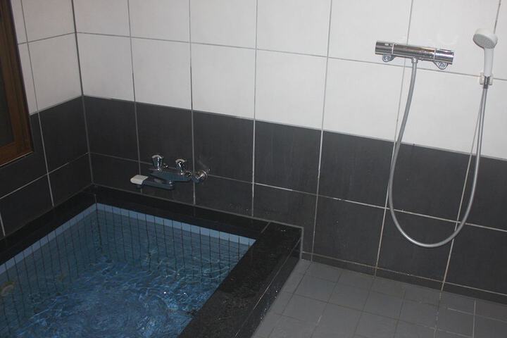 Bath Photo