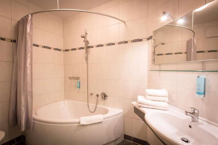 Bath Interior