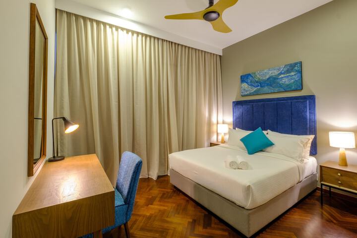 Room 7 of 40