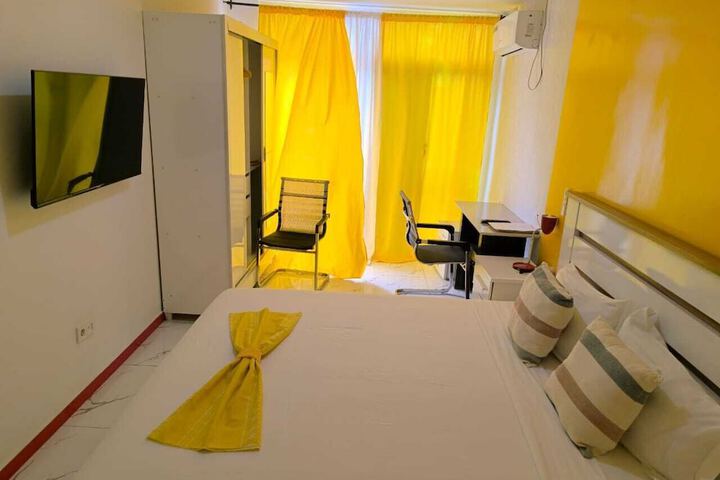 Room 48 of 58