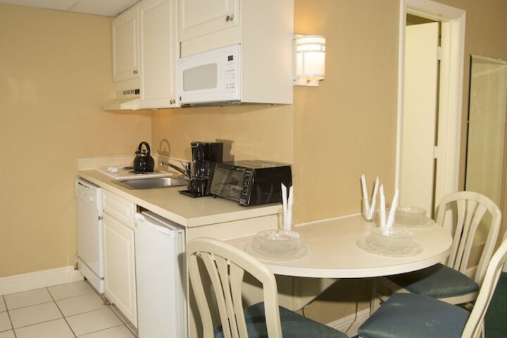 Private kitchenette