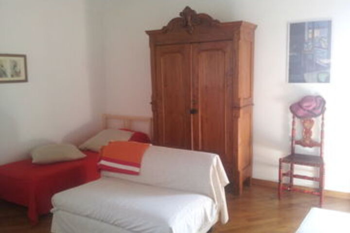 Room 9 of 17