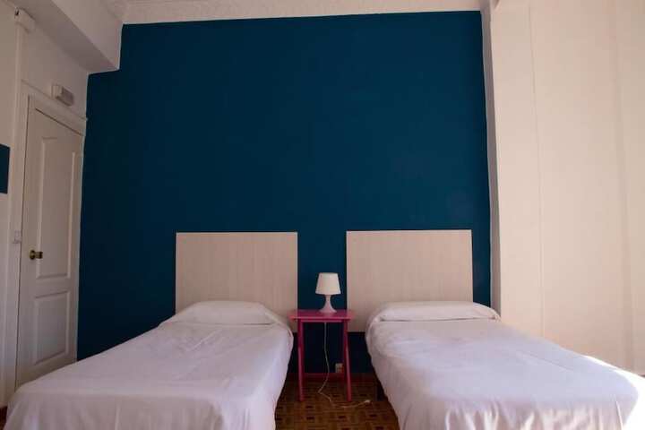 Room 21 of 55