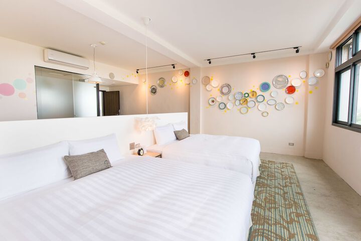 Room 45 of 127