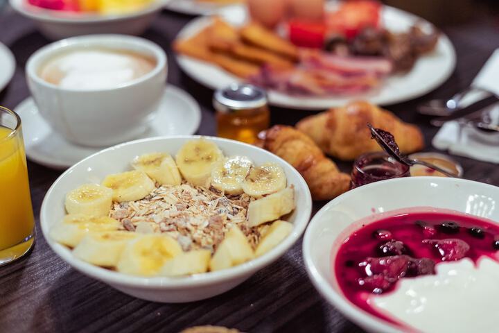 Breakfast/Coffee Service 92 of 113