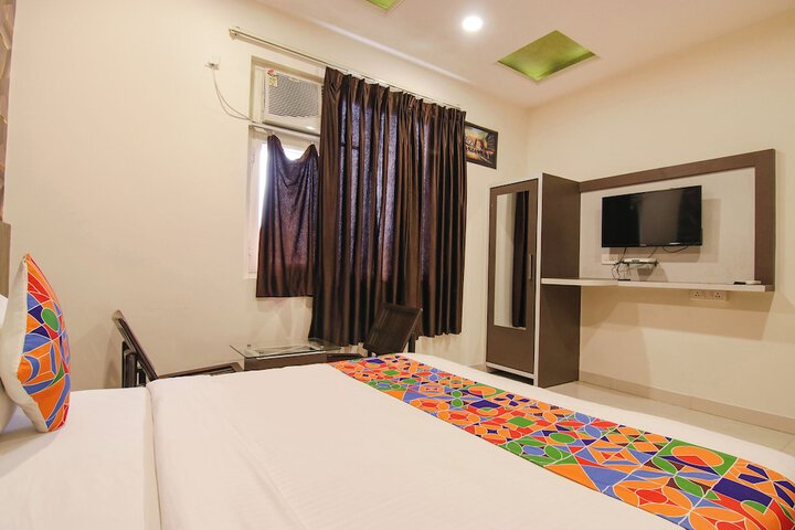Room 26 of 45