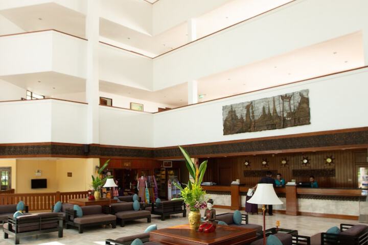 Lobby Photos