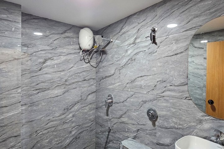 Room 18 of 22