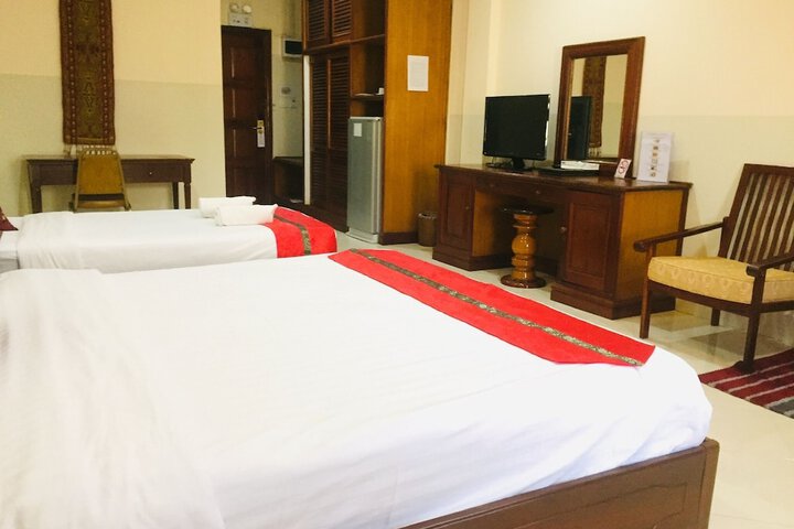 Room 28 of 67
