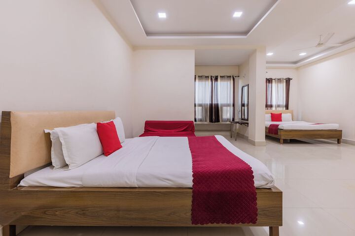Room 8 of 22