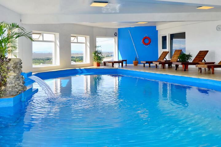 Hotel with Pool