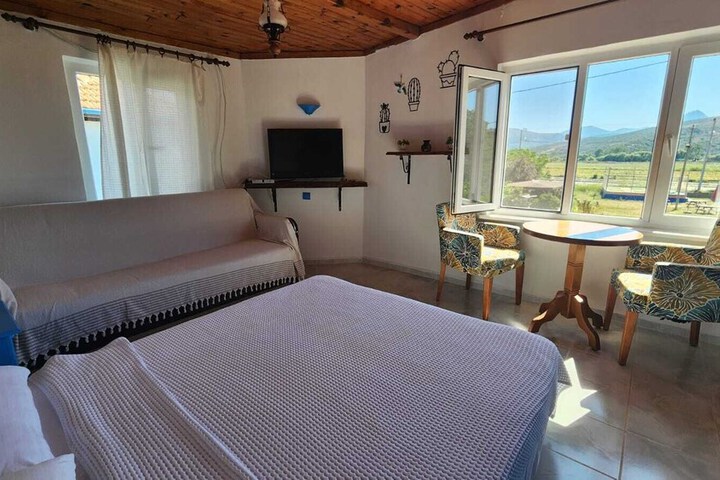 Room 4 of 46