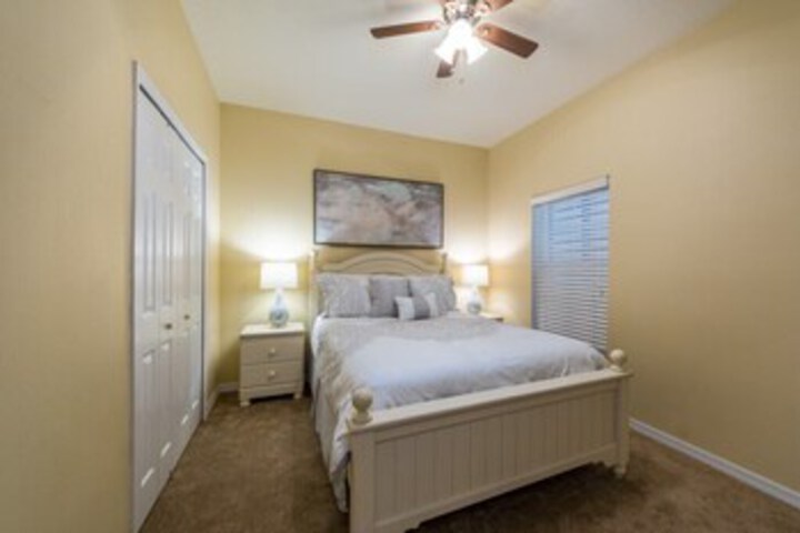 Room 26 of 29