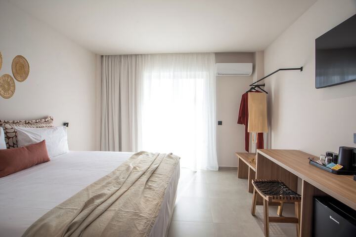 Room 5 of 53