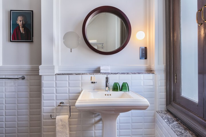 Bath Photo