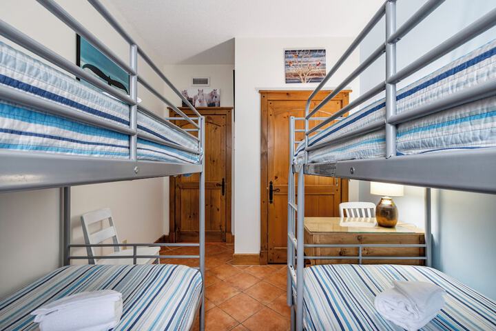 Room 17 of 112