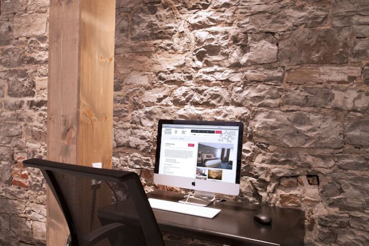 Business Center 54 of 63