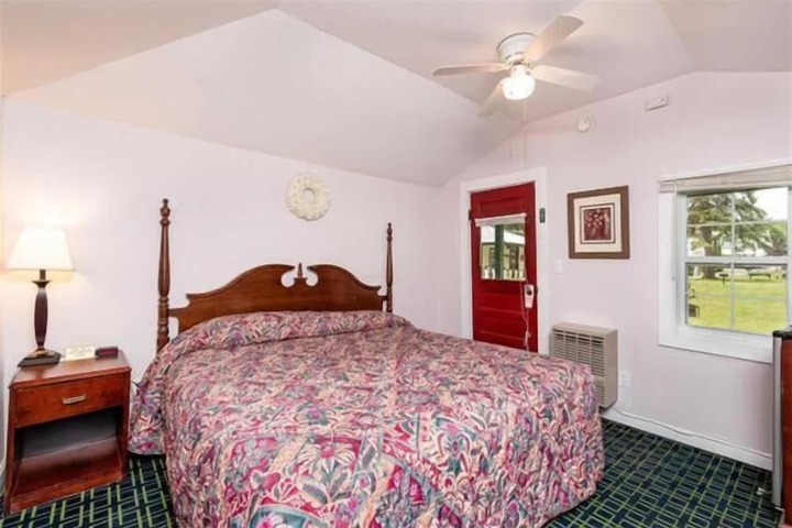 Room 5 of 58