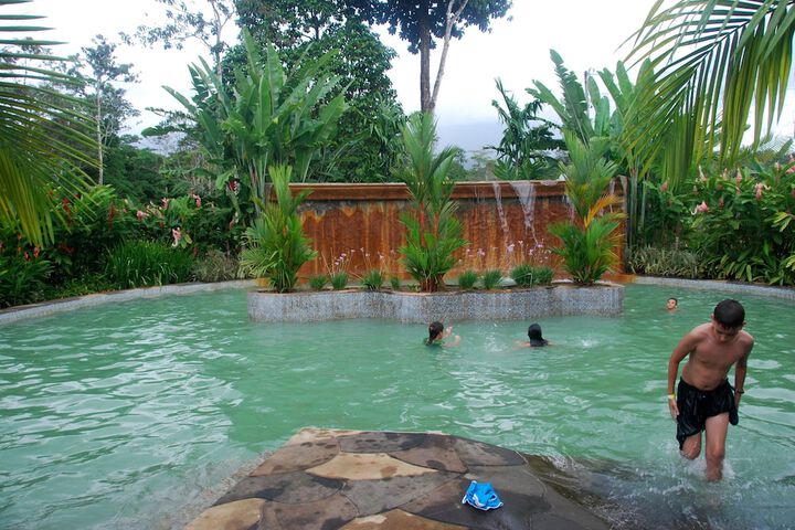 Pools & Facilities