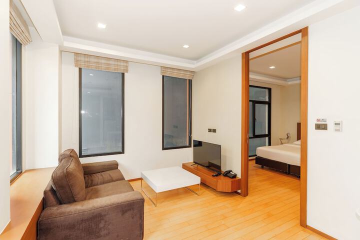 Room 26 of 37
