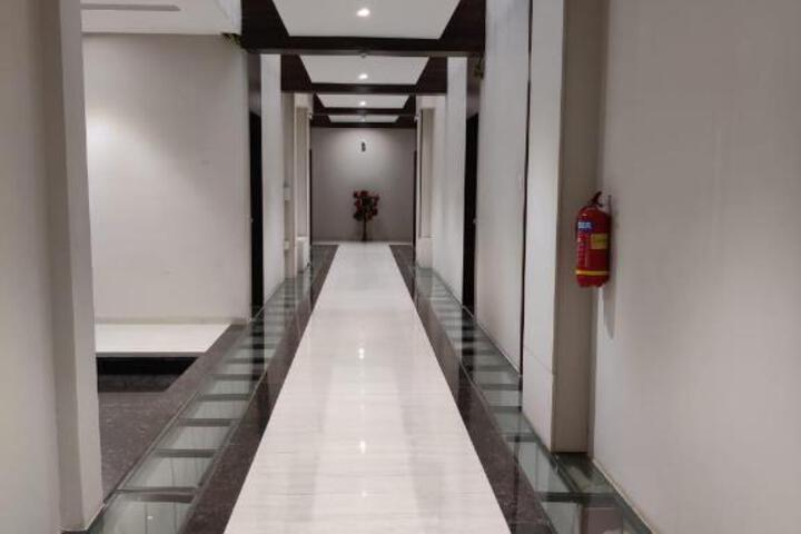 Hotel Runwal Tower Ichalkaranji