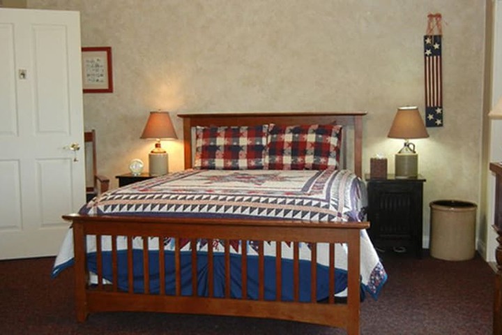 Room 2 of 16