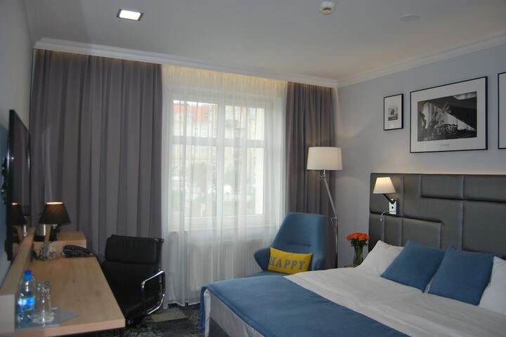 Room 29 of 86