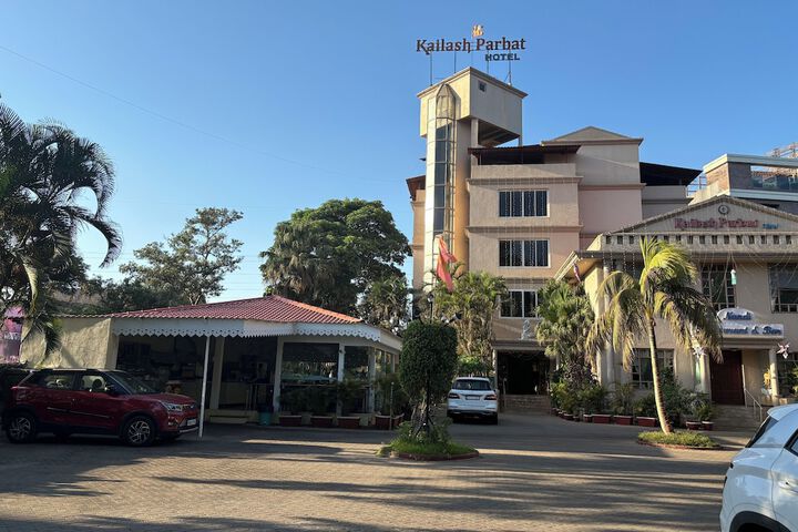 Hotel 66 of 73